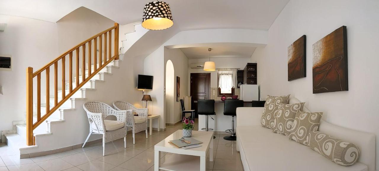 Maestralia Apartment Skyros Exterior photo